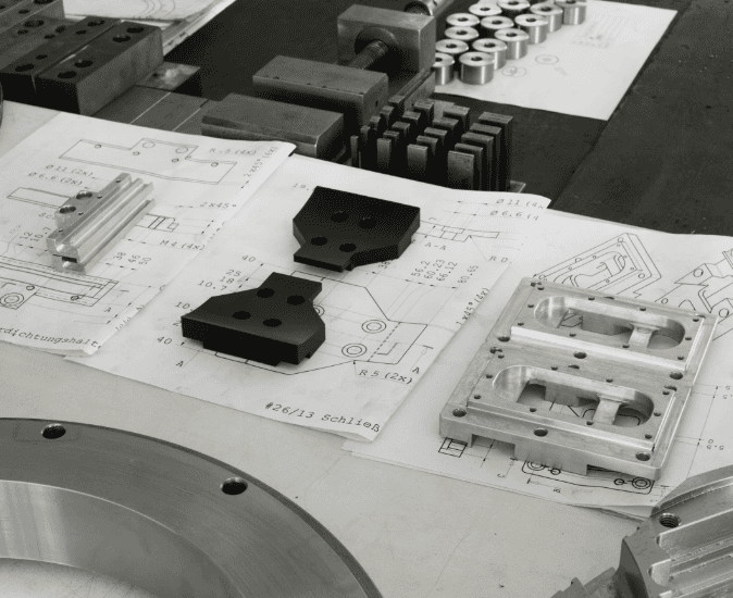 contract-hardware-dealer